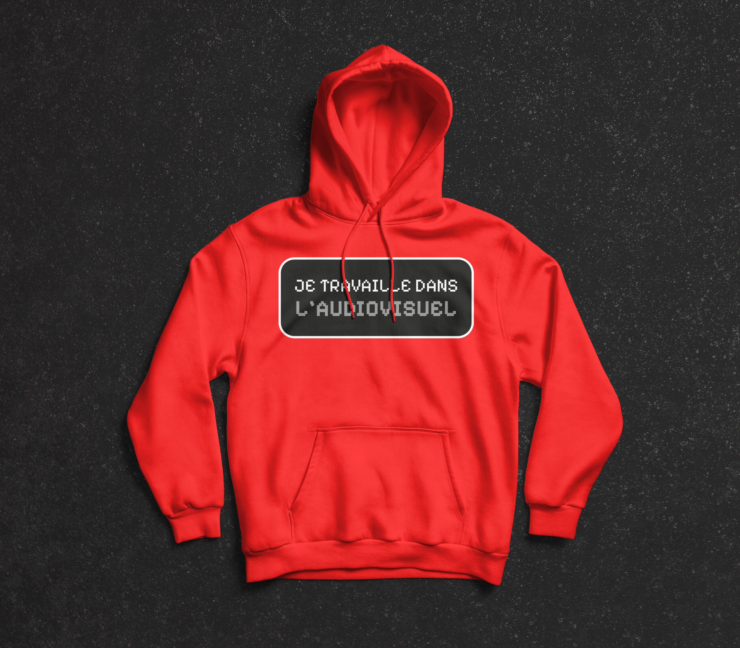 Pull capuche rouge "Mes projets sont en 4K, mon compte est en 360P"